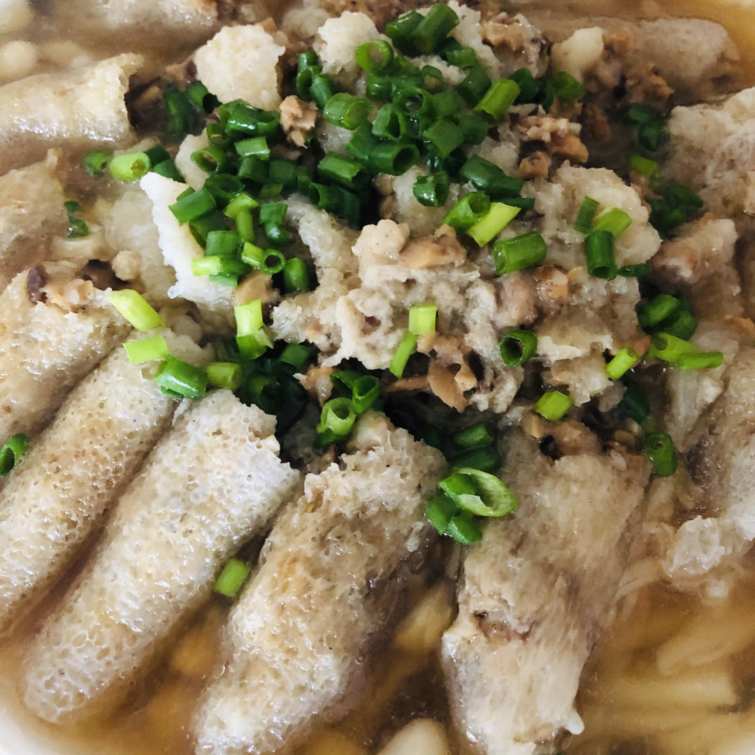 竹荪酿肉