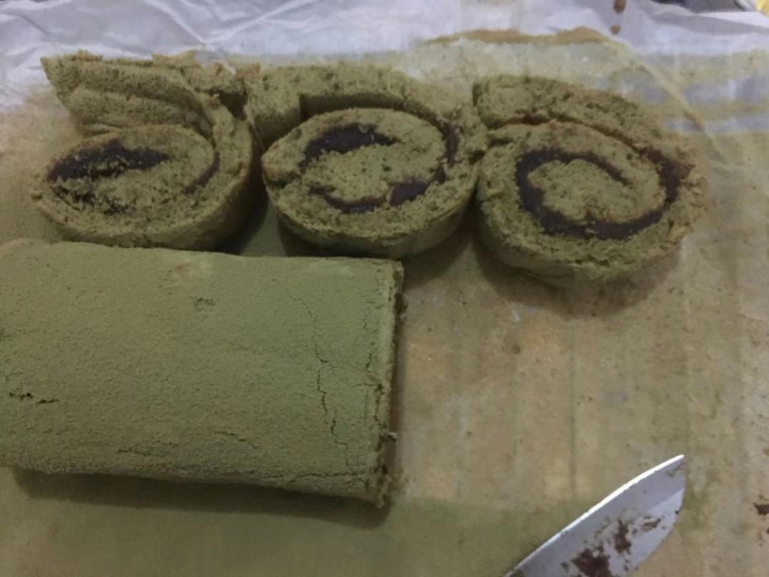 抹茶豆沙蛋糕卷