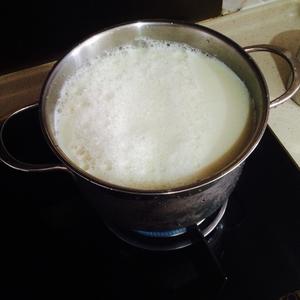 石磨豆浆的做法 步骤4