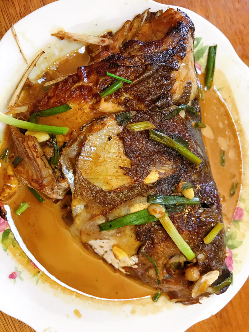 苏晔麻麻做的红烧鱼头