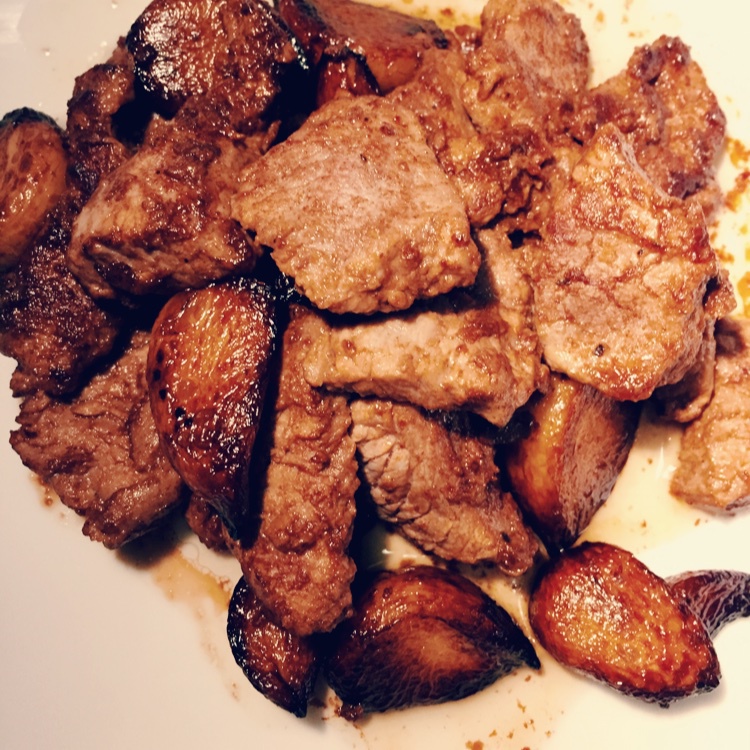 黑蒜子牛肉粒