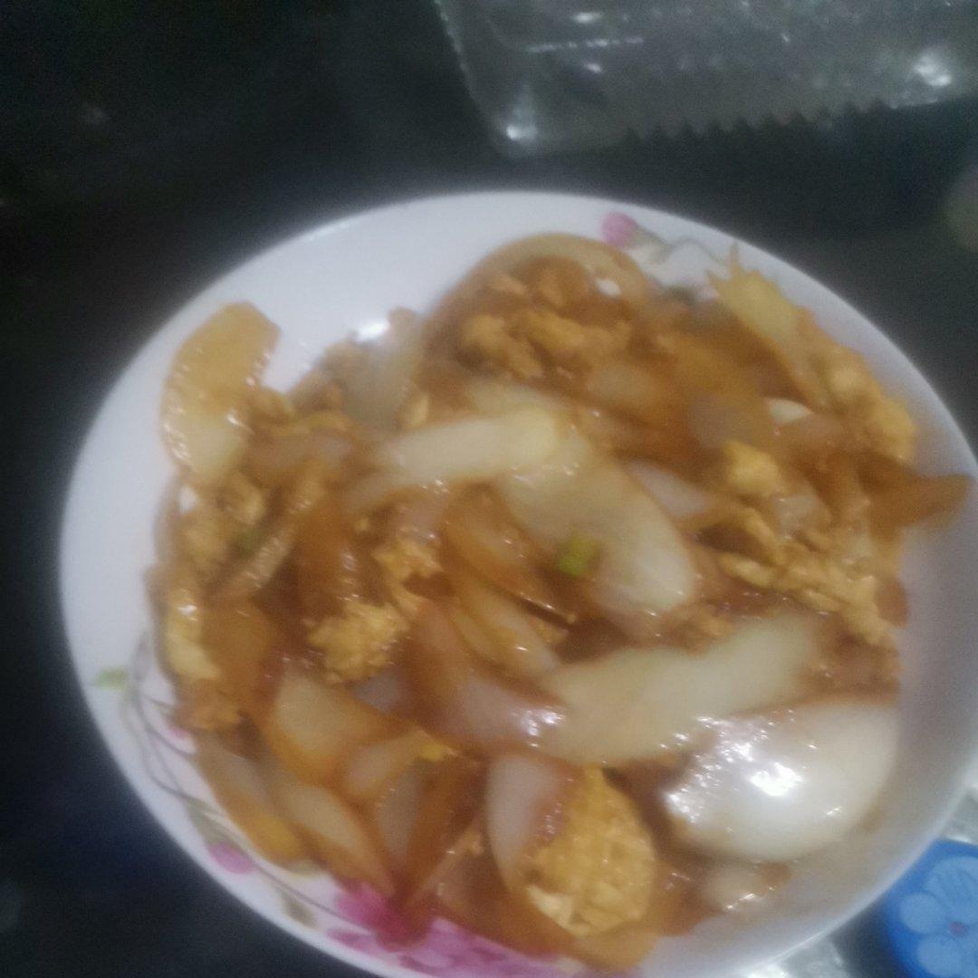 降压防癌的好食材  洋葱炒鸡蛋
