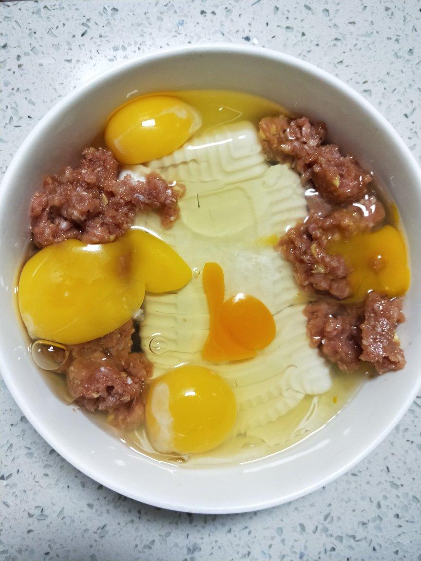 芳华豆腐抱鸡蛋