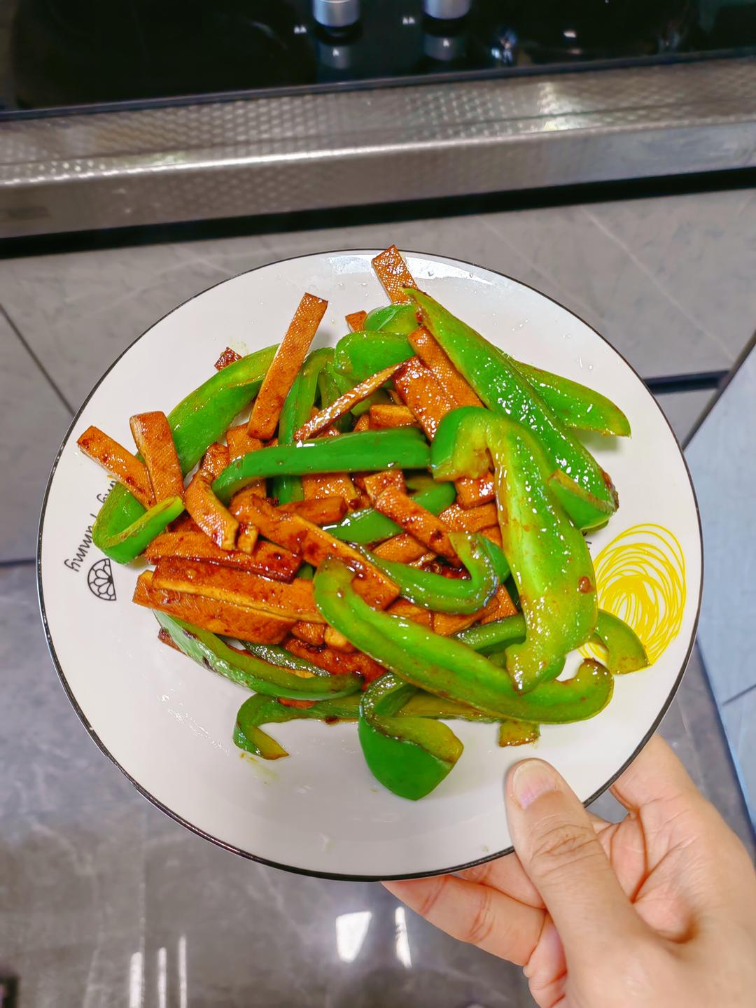 青椒炒豆干