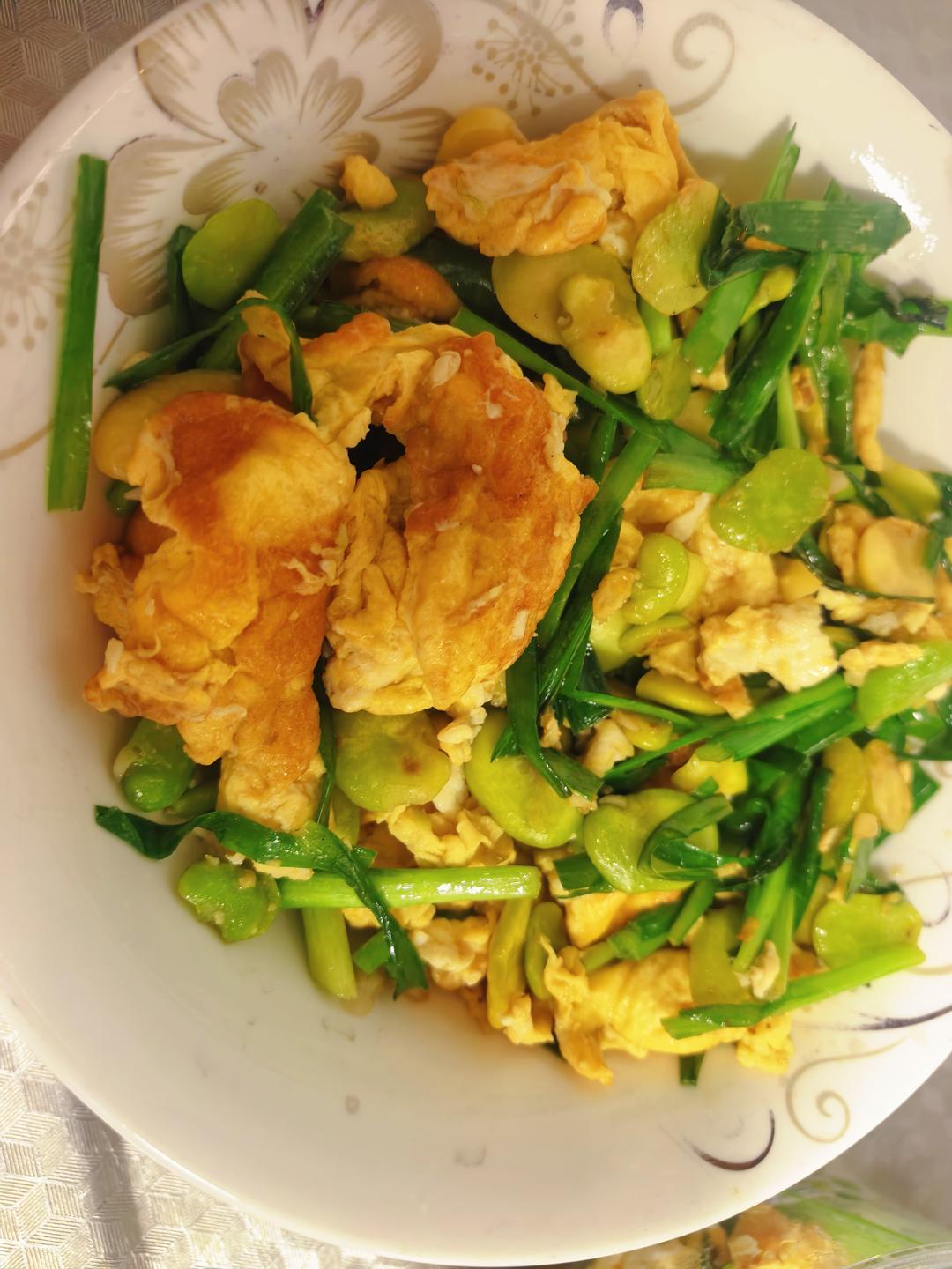 下饭菜！鸡蛋炒蚕豆米！一家人都爱吃！