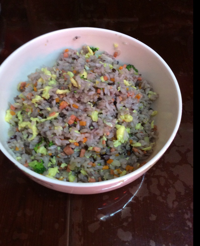 黄金火腿肠蛋炒饭