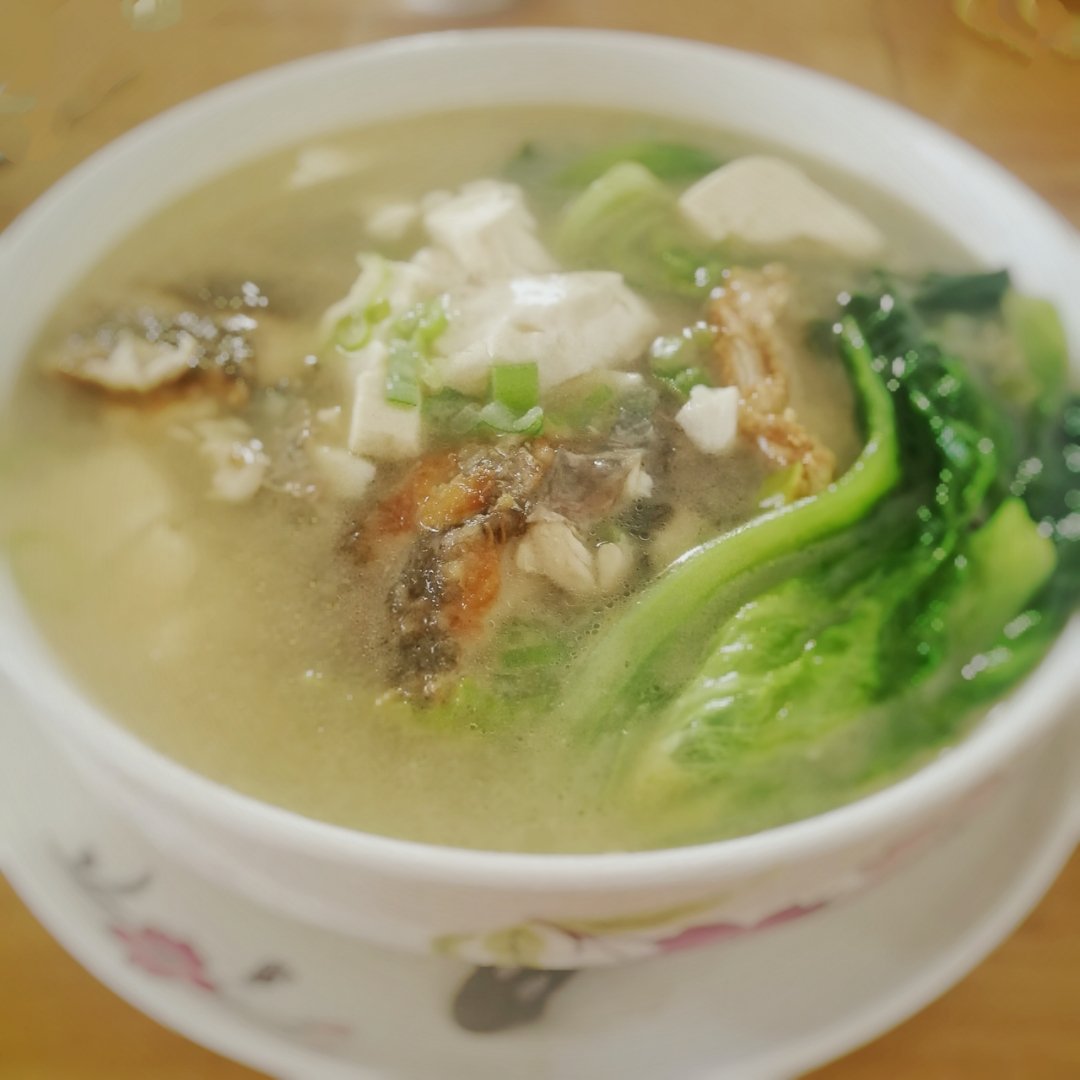 生酮－鲈鱼豆腐汤