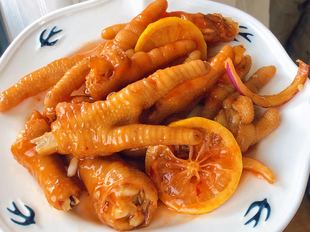 小胖叽叽做的酸辣开胃的泰式甜辣柠檬鸡爪