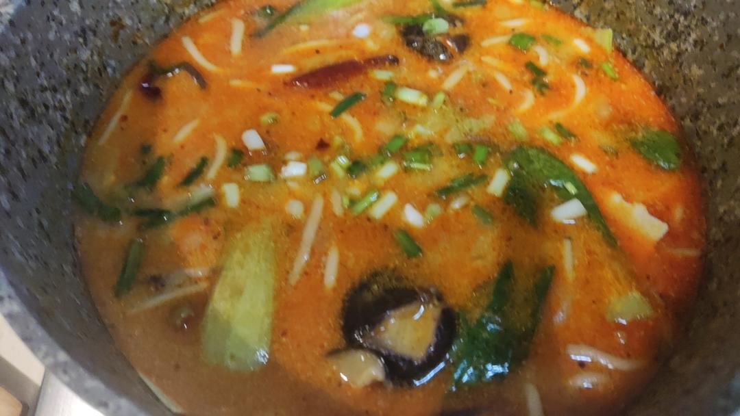 好吃到汤都喝光的「麻辣土豆粉」