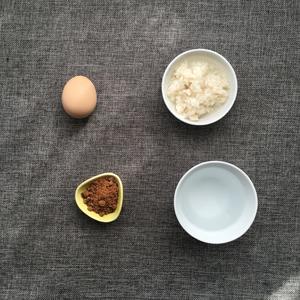 微波红糖酒酿溏心蛋的做法 步骤1