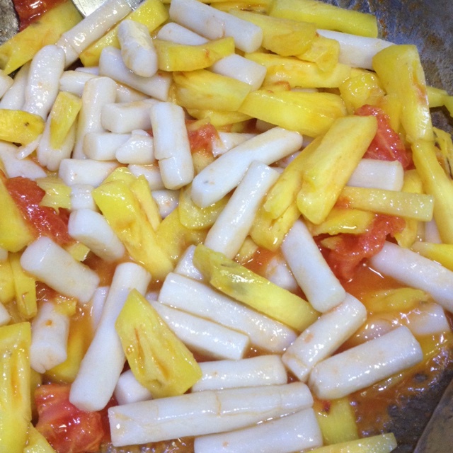 兔兔猫做的菠萝炒年糕