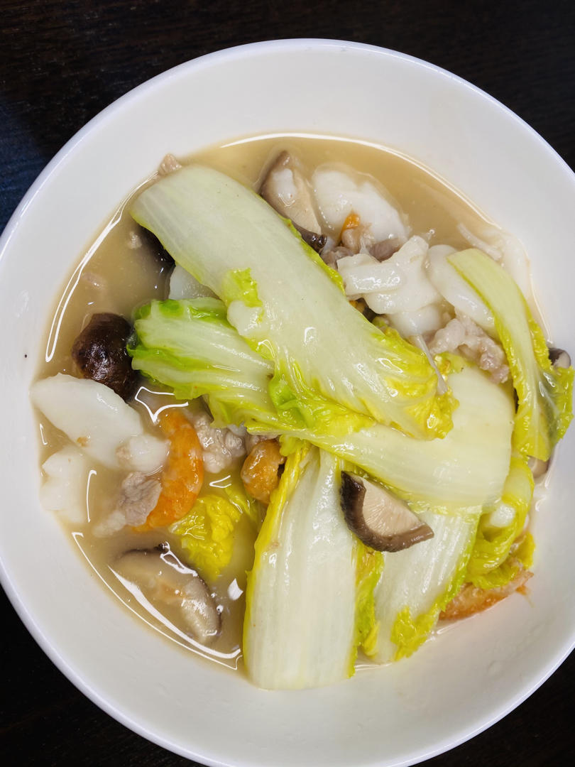 卷心菜肉丝炒年糕