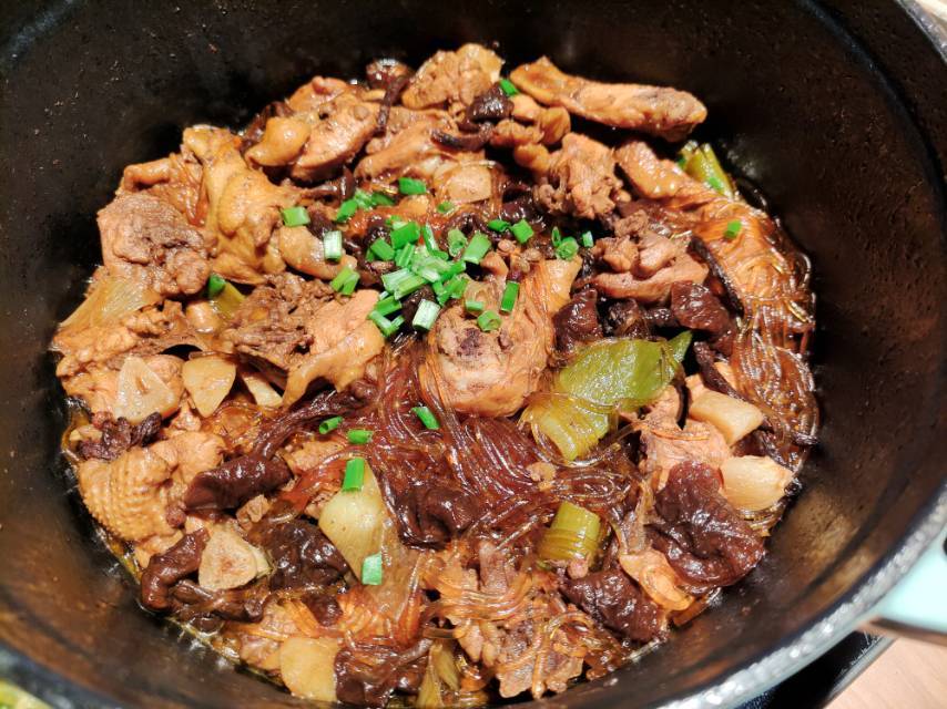 小鸡炖蘑菇
