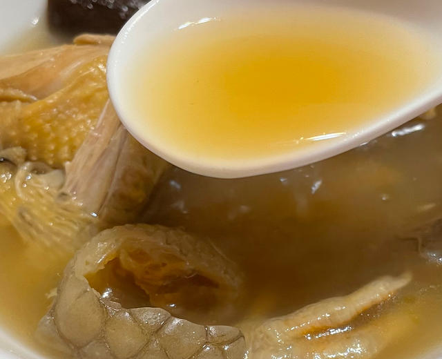 川贝陈皮鹧鸪鳄鱼掌汤的做法