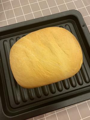 松软面包～面包机一键做的做法 步骤1