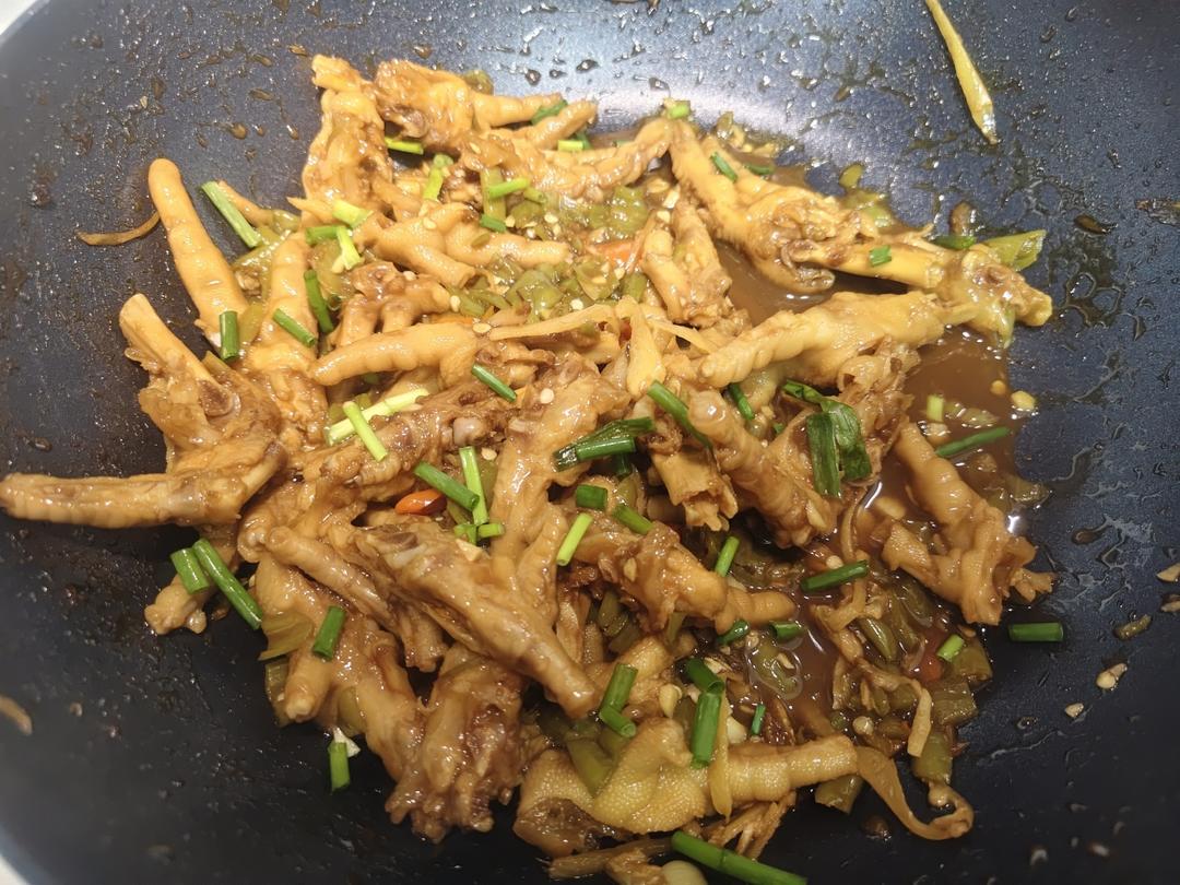 香辣烧鸡爪