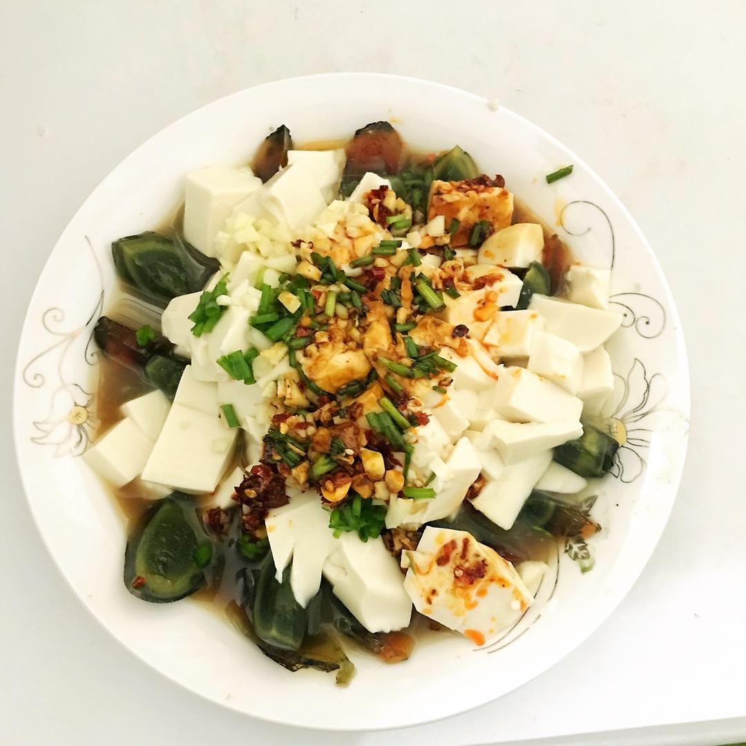 皮蛋豆腐