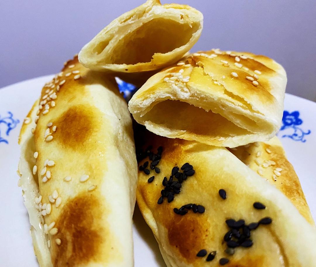 不用发面，简单易做，酥脆可口的空心糖烧饼
