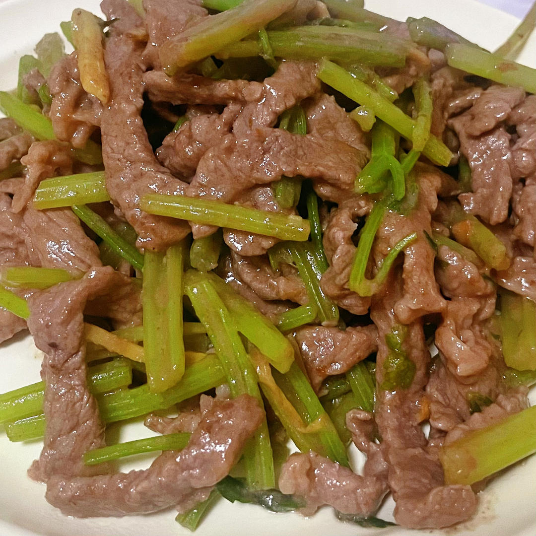 芹菜炒牛肉