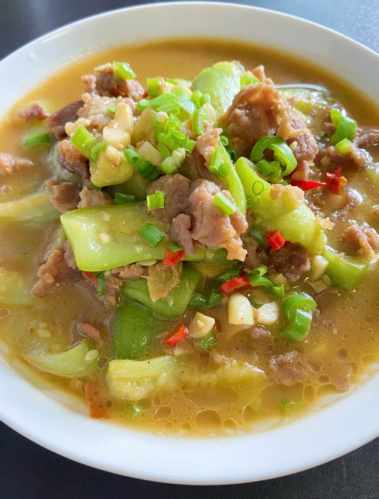 丝瓜焖肉汤泡饭