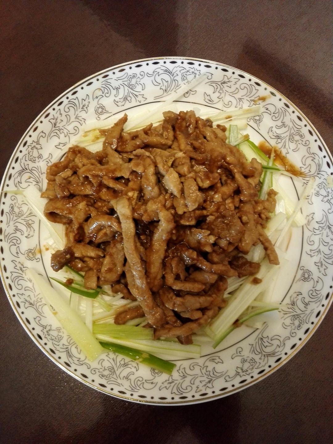 京酱肉丝