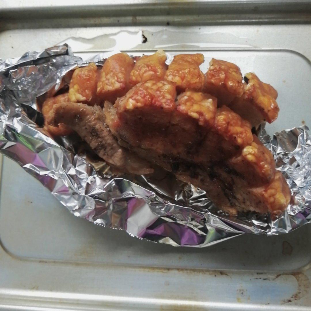 超简单脆皮多汁五花肉（烤箱）