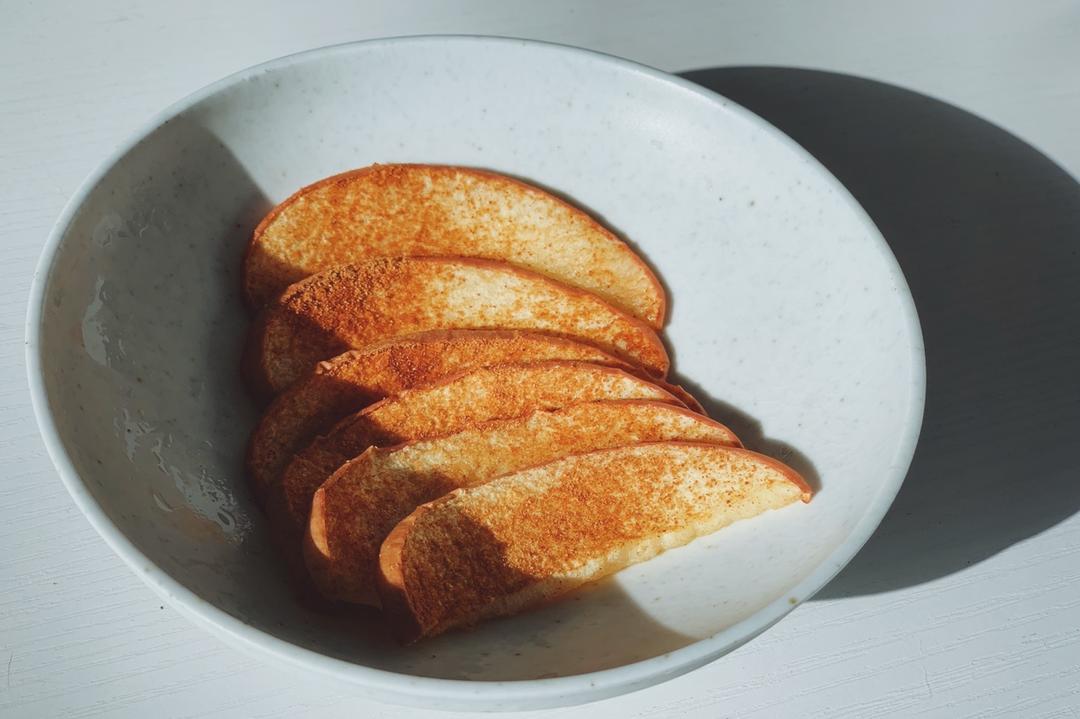 烤苹果肉桂燕麦