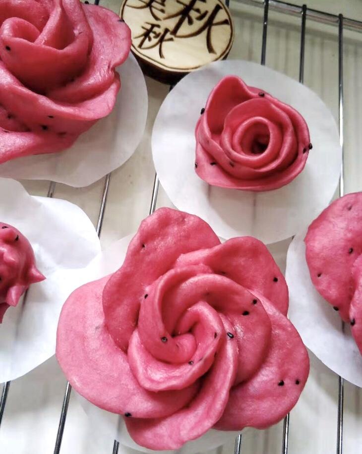 火龙果玫瑰花馒头的做法