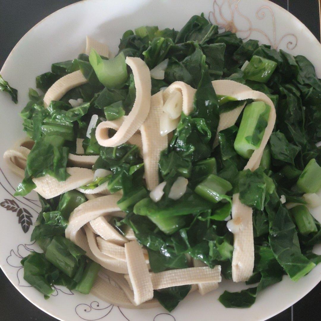 青菜炒千张
