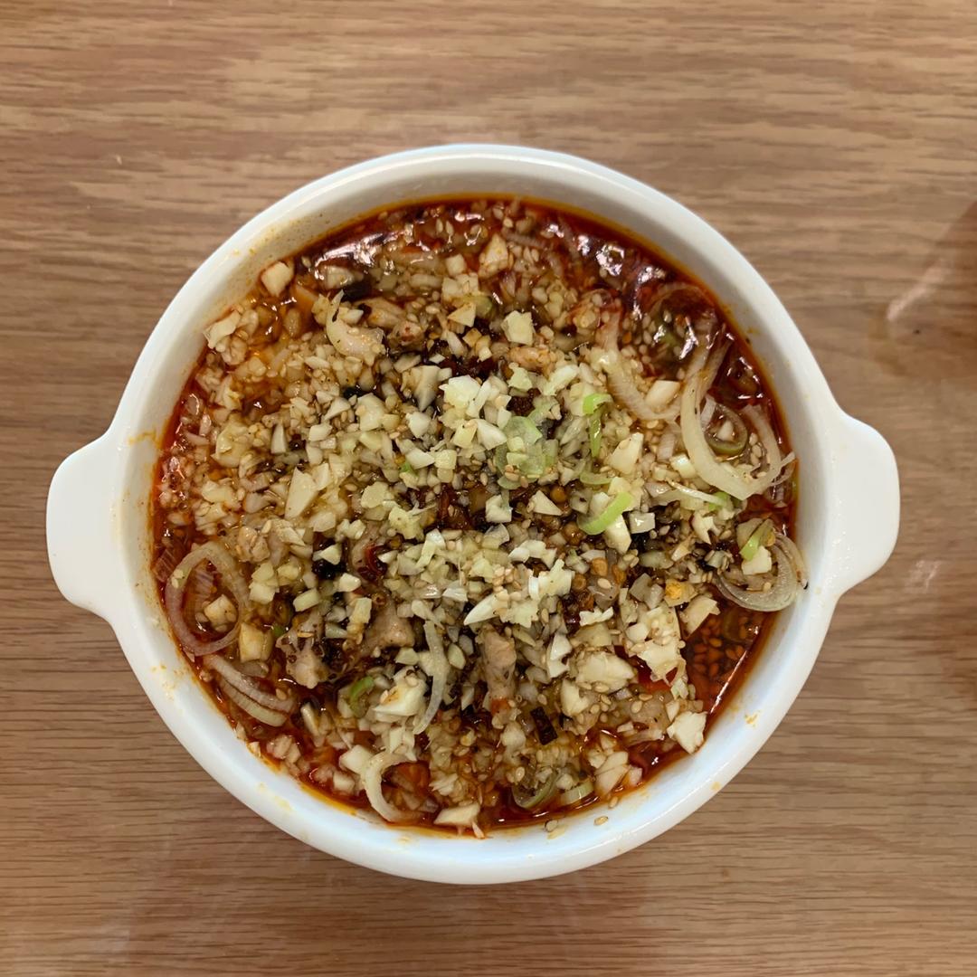厨师长教你：“水煮肉片”的正宗做法，这味道真的很四川