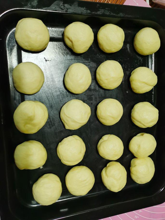 超软牛奶餐包，此配方超软不甜易出膜，放一礼拜不变硬