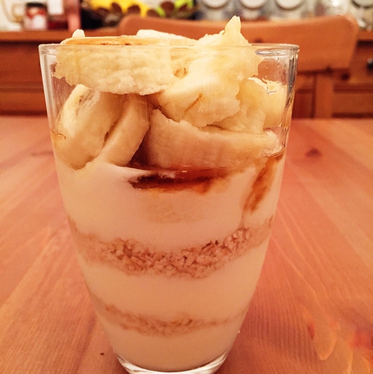 超流行的隔夜燕麦酸奶！！