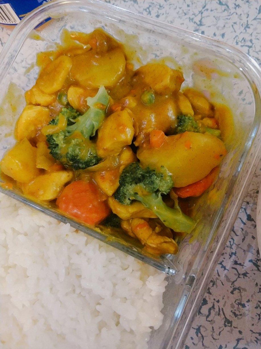 零失败日式咖喱鸡肉饭！！最正宗日本家庭做法！简单又好吃！