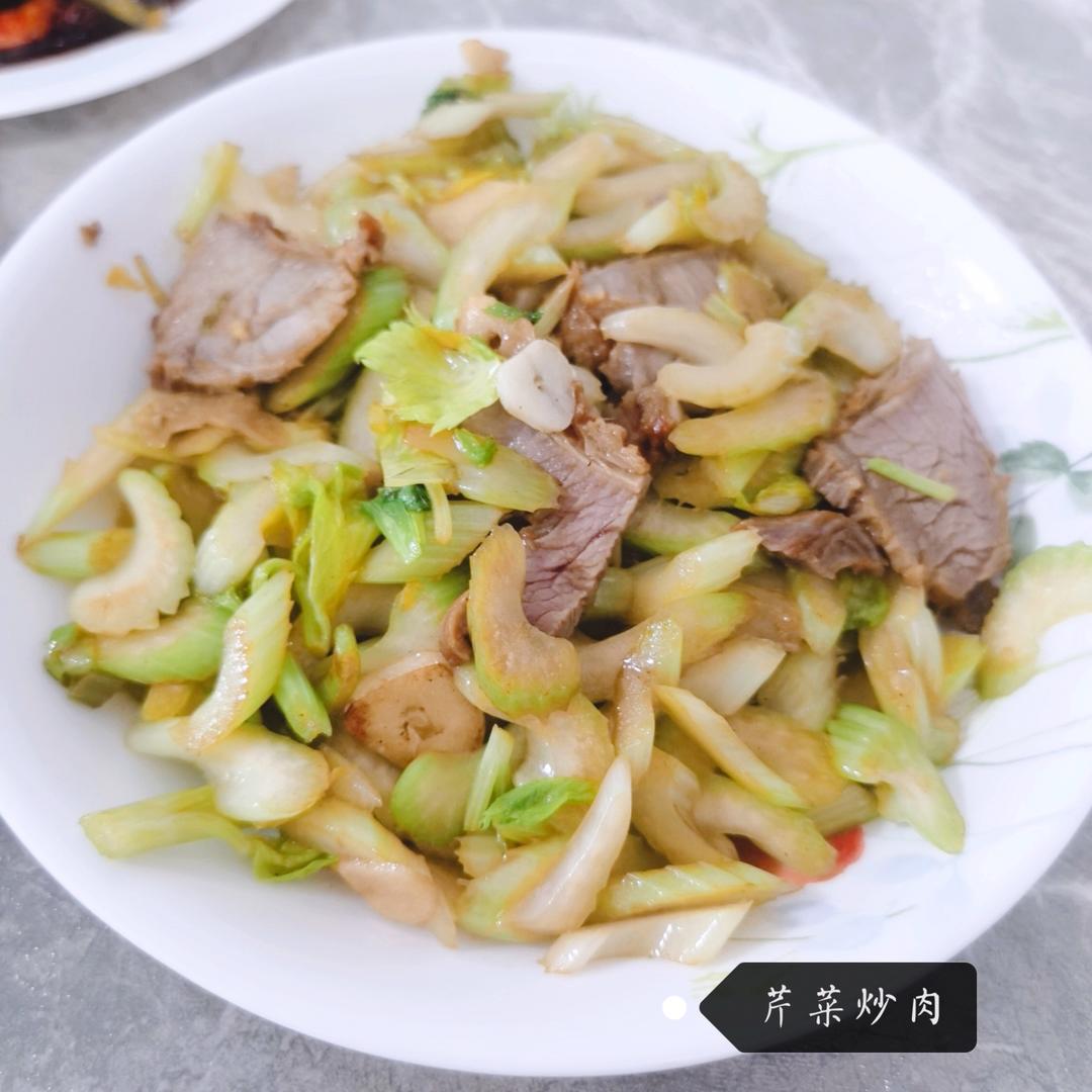 营养又美味的芹菜炒牛肉