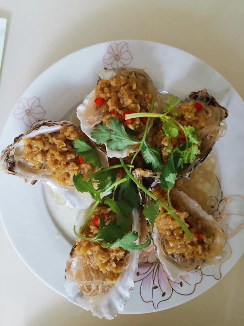 蒜蓉粉丝蒸生蚝