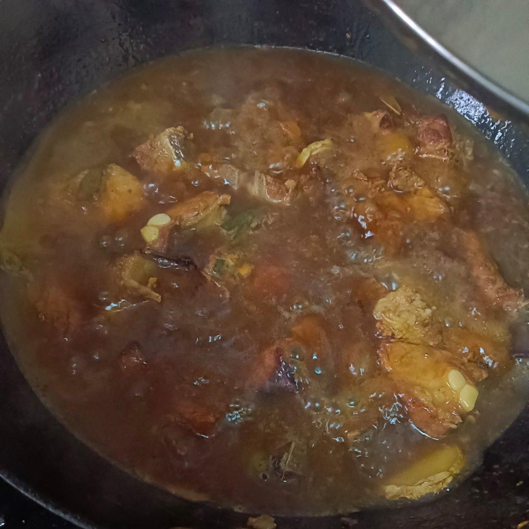 红烧排骨｜酱香浓郁