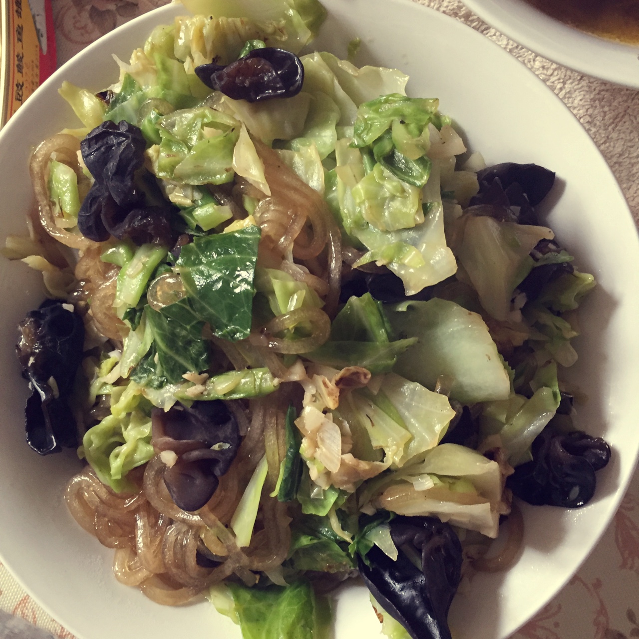 小幸福珂珂做的茴子白炒粉条