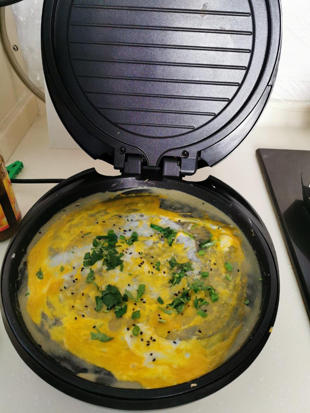 patrick121做的绿豆面煎饼果子(电饼铛)绿豆面煎饼果子(电饼铛)电饼铛