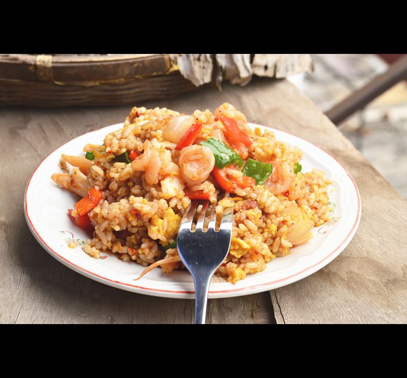 泰式红咖喱海鲜炒饭