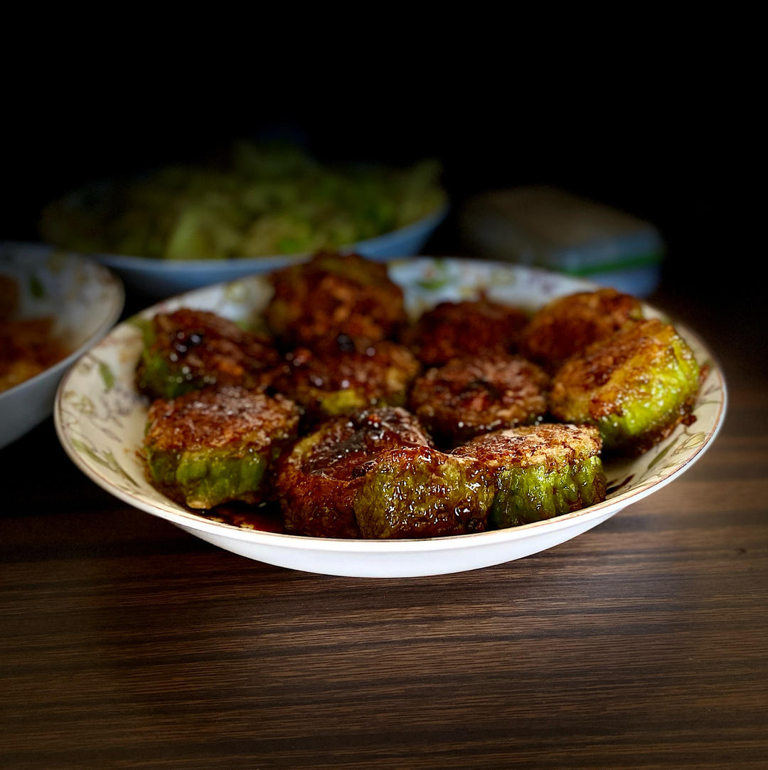 厨师长教你：“苦瓜酿肉”的家常做法，口感和味道很棒，先收藏了