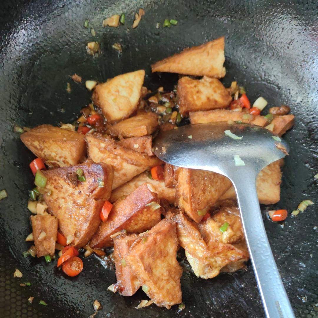 焖煎豆腐