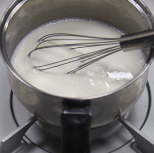 大良炸牛奶的做法 步骤3