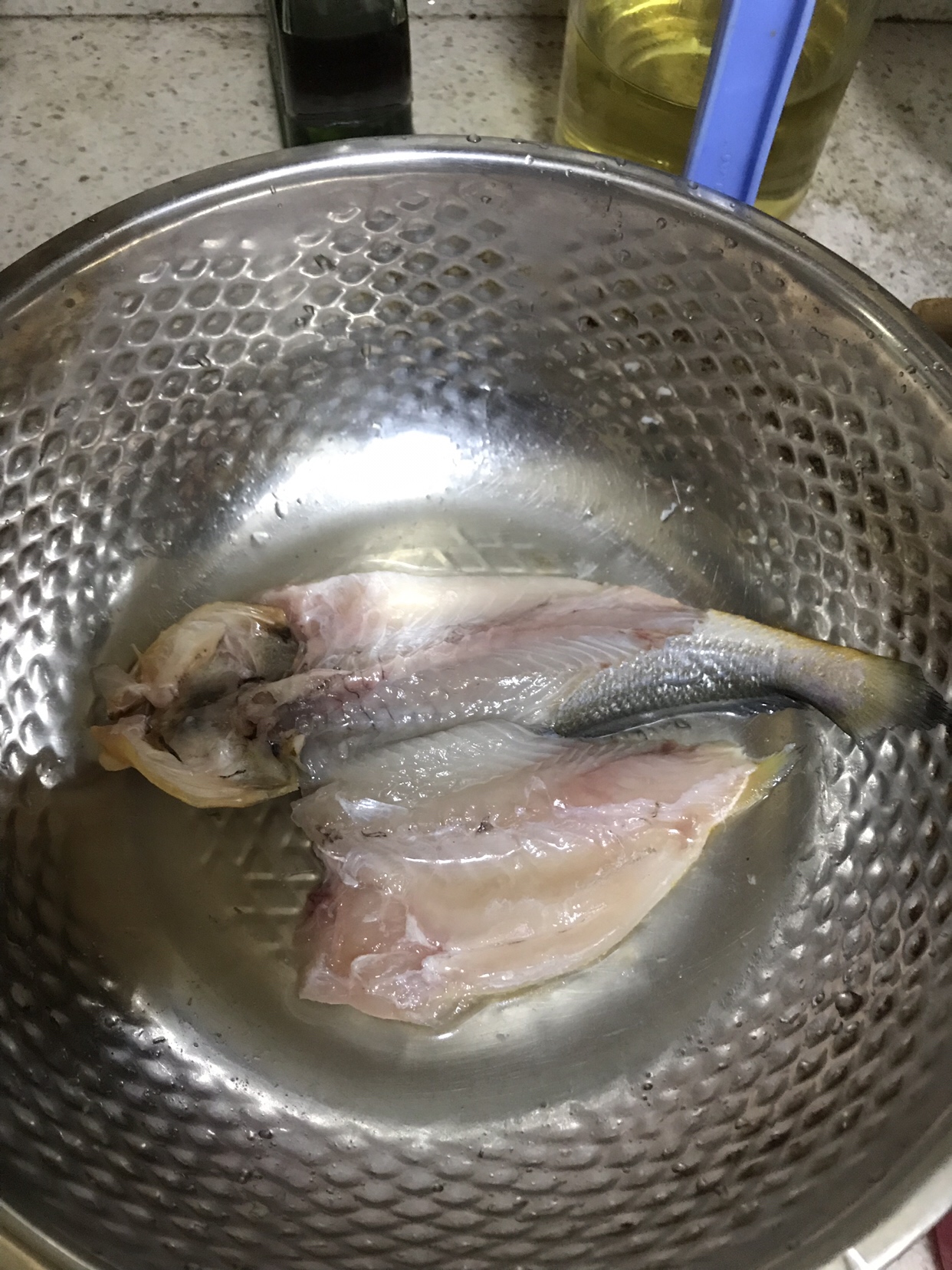 香煎小黄鱼的做法 步骤3
