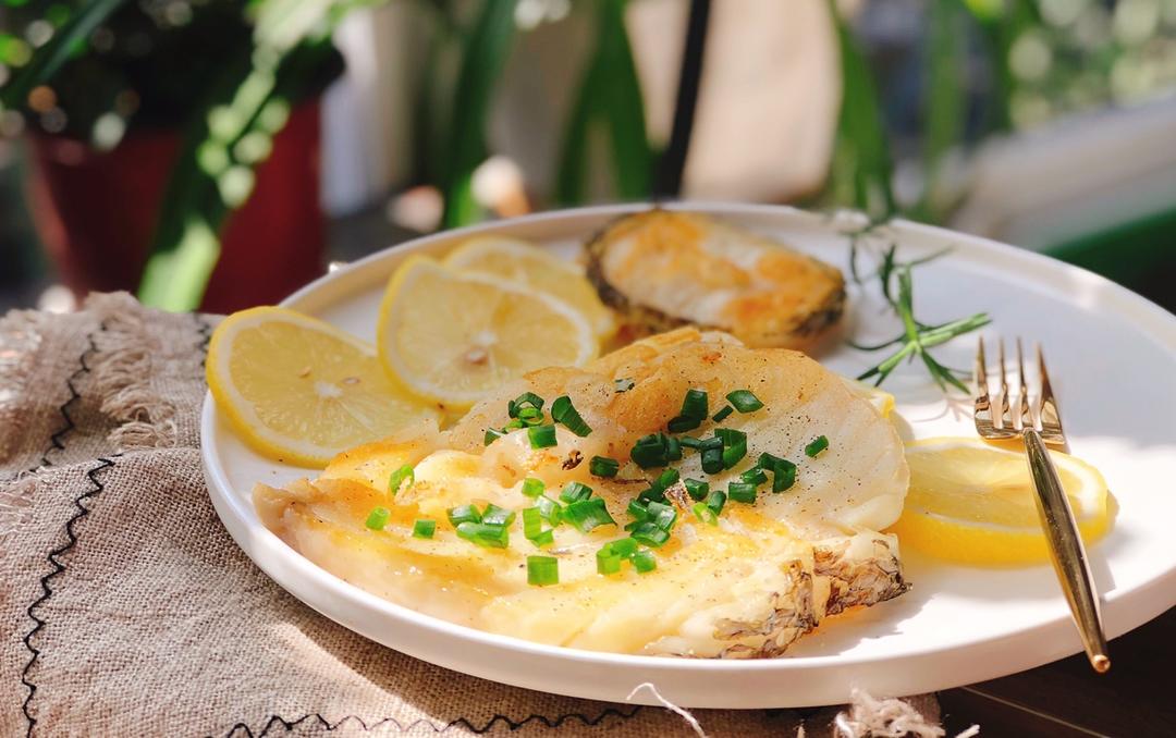 简单美味的香煎银鳕鱼扒