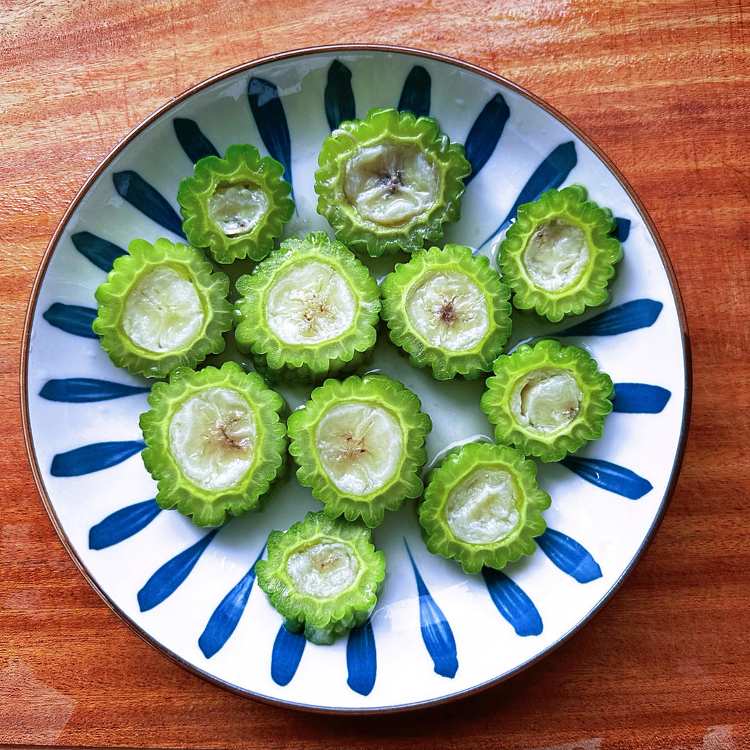 苦瓜的不一样吃法‼️苦瓜酿香蕉