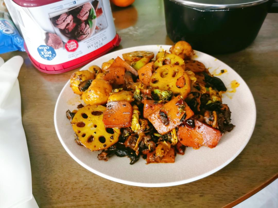 家庭聚会被赞爆的～麻辣香锅 今天这道菜太给撑场面了