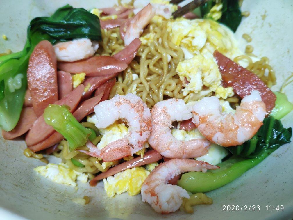 炒方便面￨幸福感爆棚