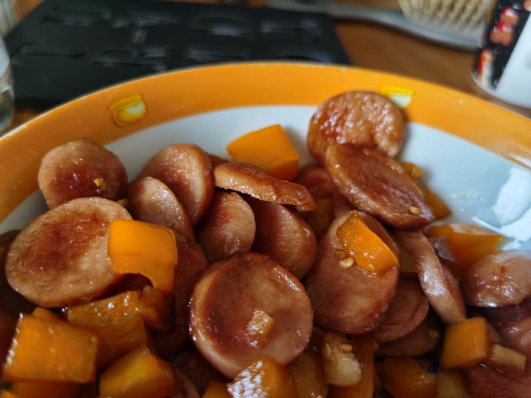 青椒炒火腿肠