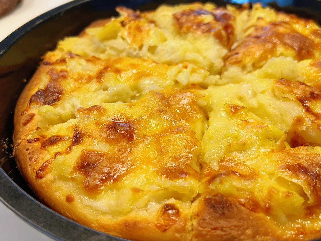 在家实现榴莲披萨自由「厚底榴莲奶酪披萨」