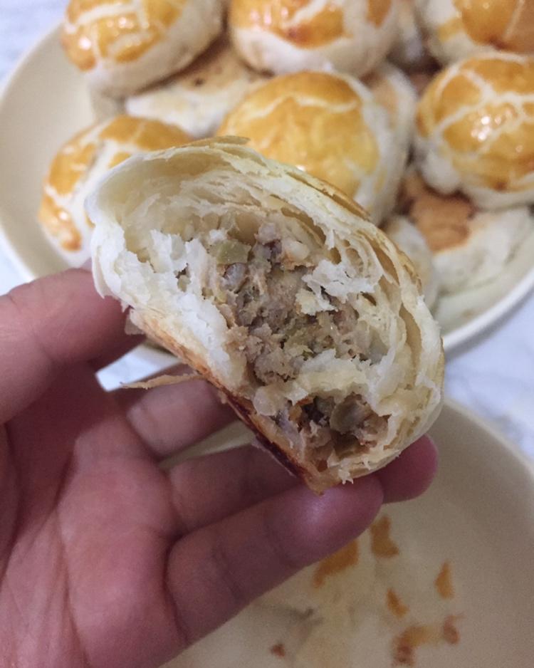 苏式榨菜鲜肉月饼
